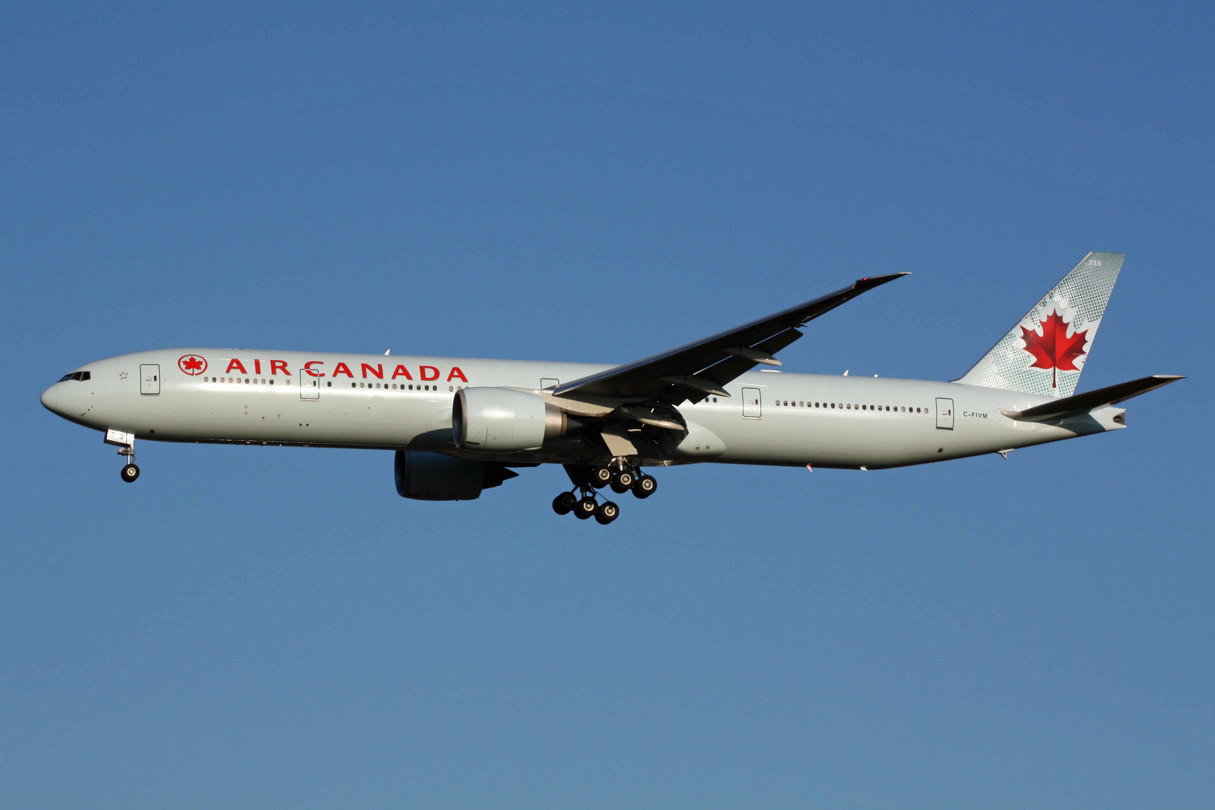 air-canada-777-300er-c-fivm-04apr-nrt-m0lr1 | World Airline News