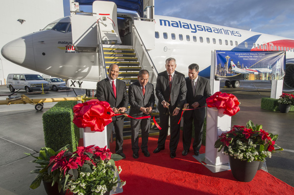 Malaysia Airlines 100th 737 Delivery Ribbon Cutting