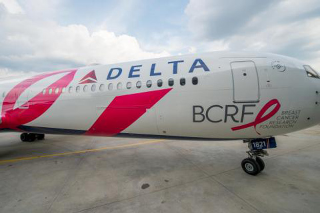 Delta 767-400 N845MH (15-BCRF)(Titles) ATL (Delta)(LR)